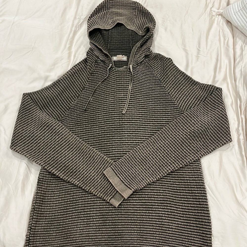 Carbon2Cobalt Hudson Hoodie. Size L. WEARS LIKE AN XL.
